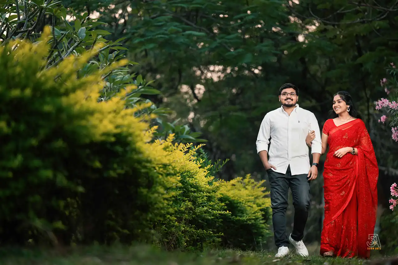 Chaitanya  & Sravya Wedding photography – 35mmarts, Visakhapatnam, Andhra